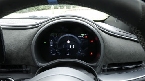 ABARTH 500 ELECTRIC CABRIO SPECIAL EDITION 114kW Scorpionissima 42.2kWh 2dr Auto view 9